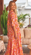 Load image into Gallery viewer, Jaase Follow th Sun Berry Maxi 'Dress
