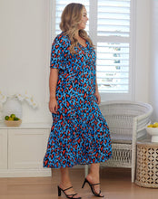 Load image into Gallery viewer, Freez Wendy Dress