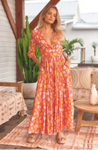 Load image into Gallery viewer, Jaase Follow th Sun Berry Maxi &#39;Dress
