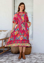 Load image into Gallery viewer, Lable of Love Octavia Balloon Sleeve Midi Dress
